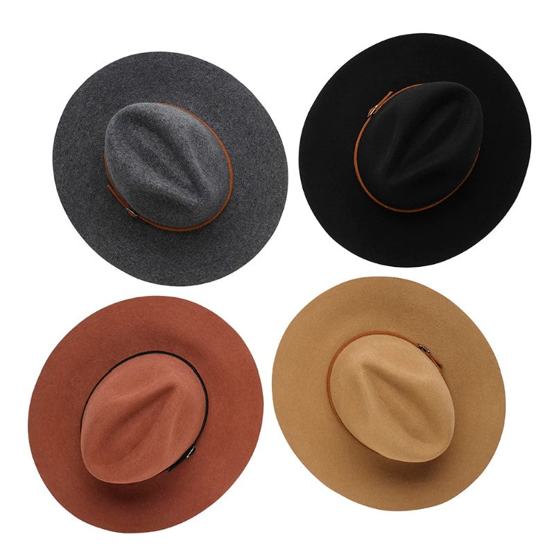 Wide brimmed store soft felt hat