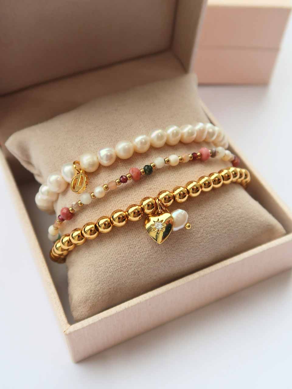 Gift Box Bracelet Stack - Rouge