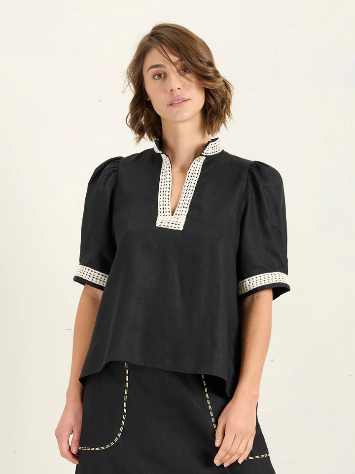 Peek Blouse - Onyx