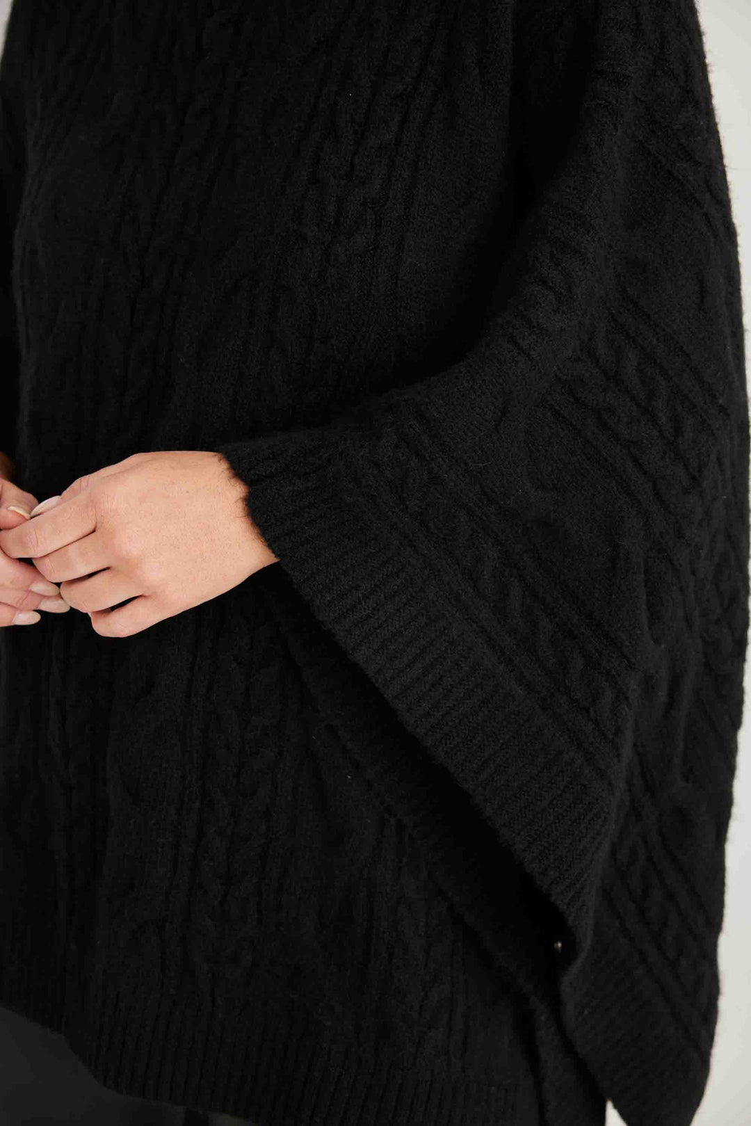 Marnie Poncho - Black