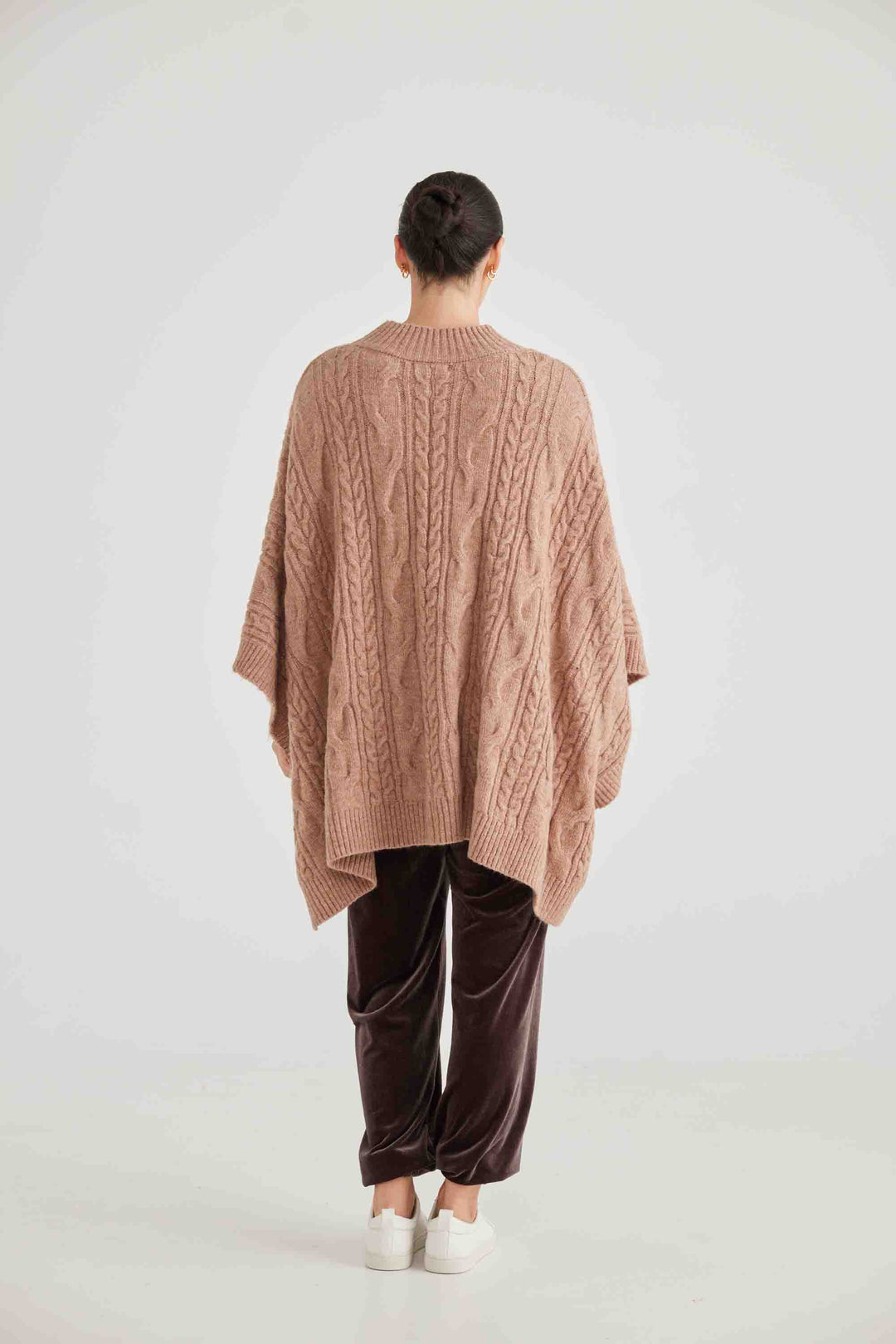 Marnie Poncho - Chestnut