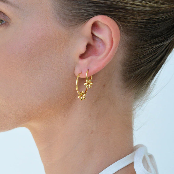 Daisy Huggie Hoop Earrings - Gold