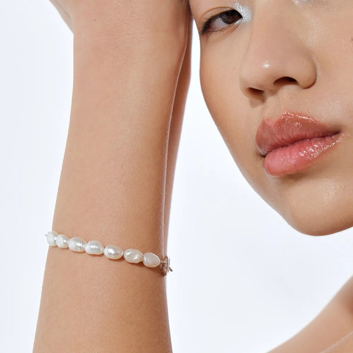 Paperclip Baroque Pearl Bracelet - Silver