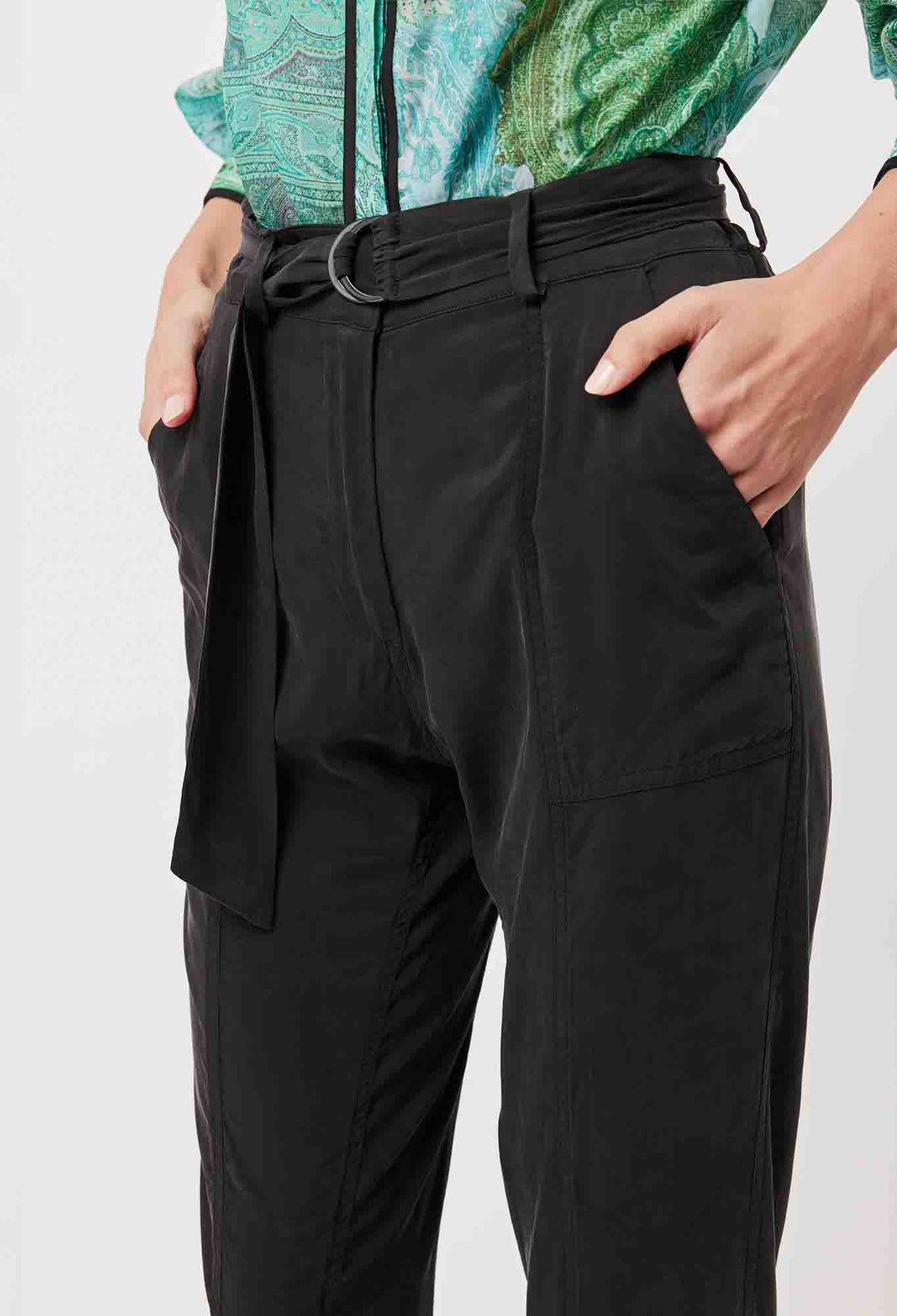 Transit Stretch Cupro Pant - Black