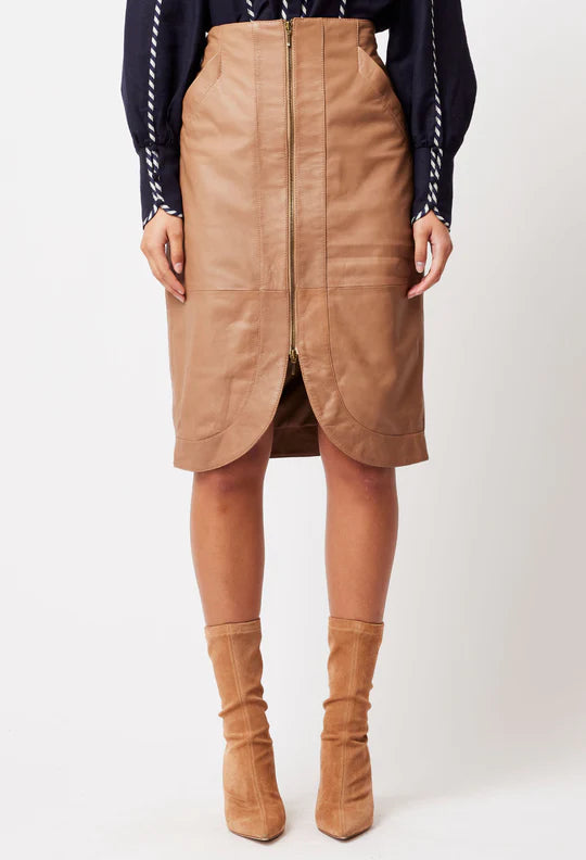 Stella Curved Hem Leather Skirt - Husk