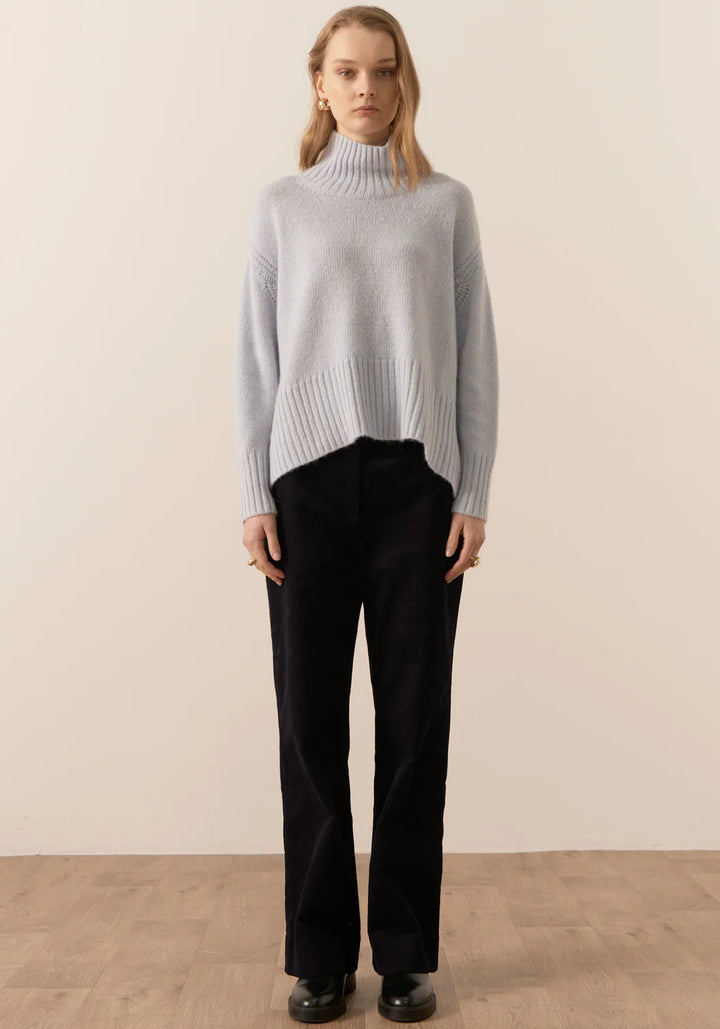 Fin Turtleneck Knit - Blue