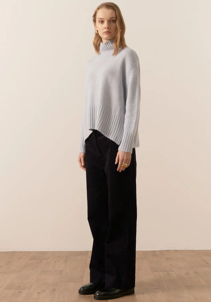 Fin Turtleneck Knit - Blue