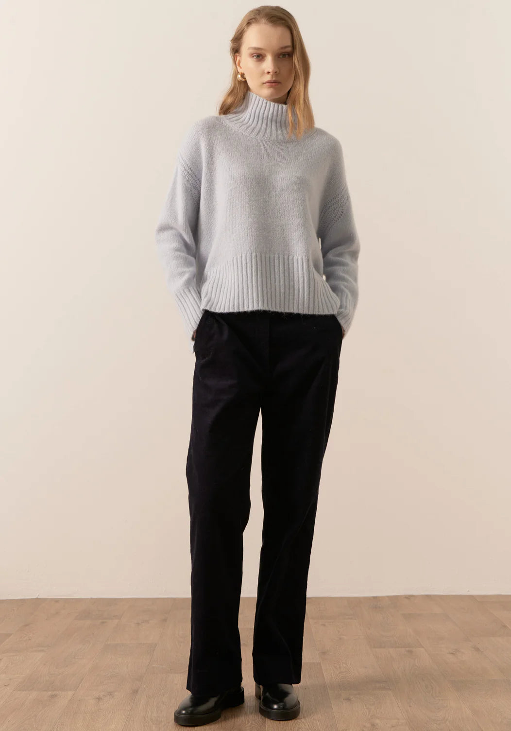 Fin Turtleneck Knit - Blue