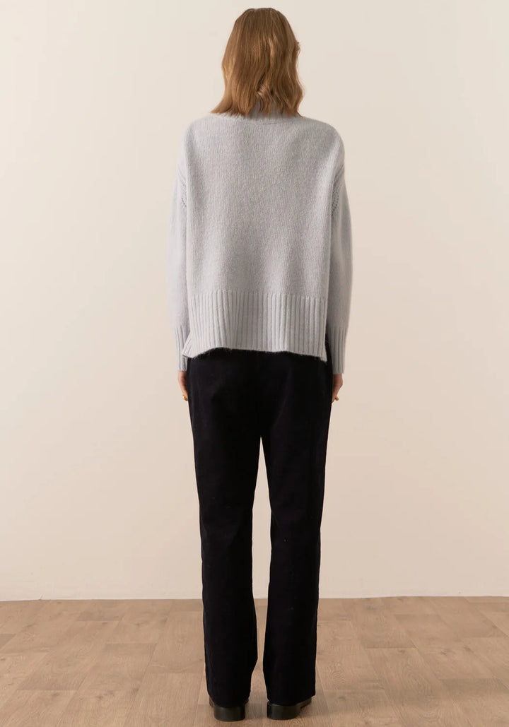 Fin Turtleneck Knit - Blue