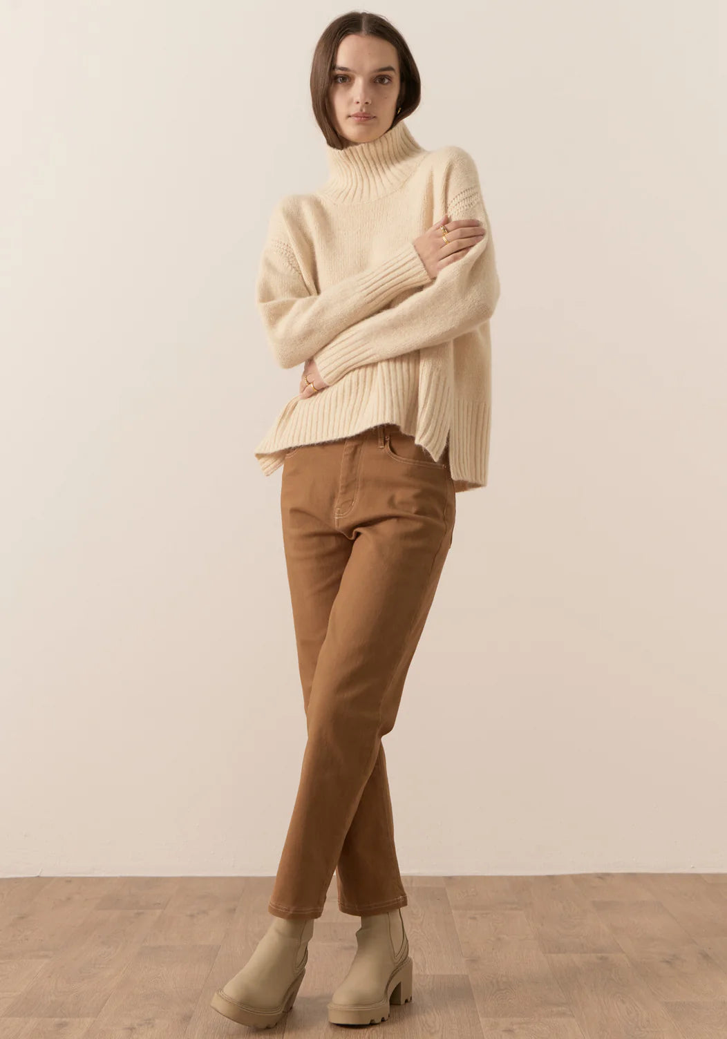 Fin Turtleneck Knit - Butter