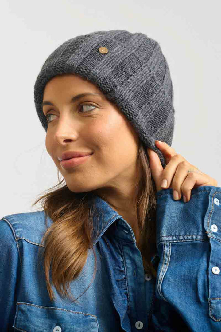 Shirty Beanie - Charcoal