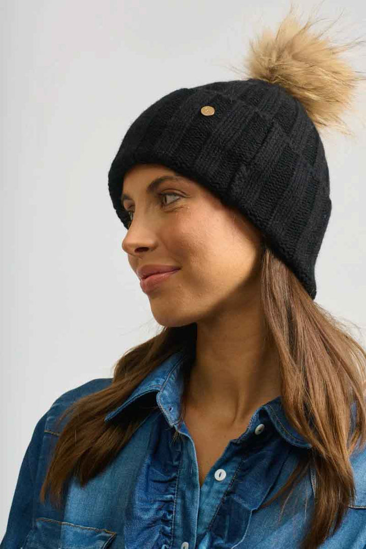 Shirty Fur Pom Pom Beanie - Black