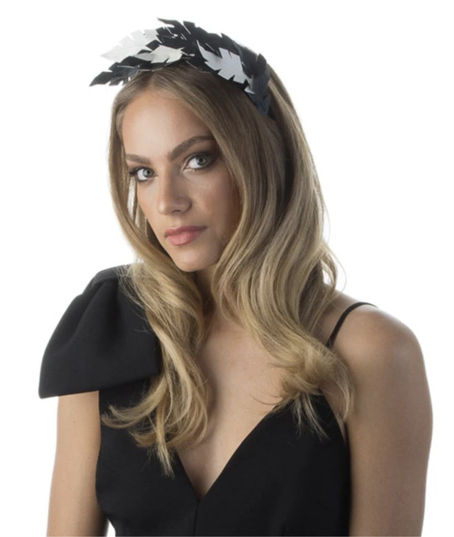 Olga Berg Holliday Head Band - Black & White