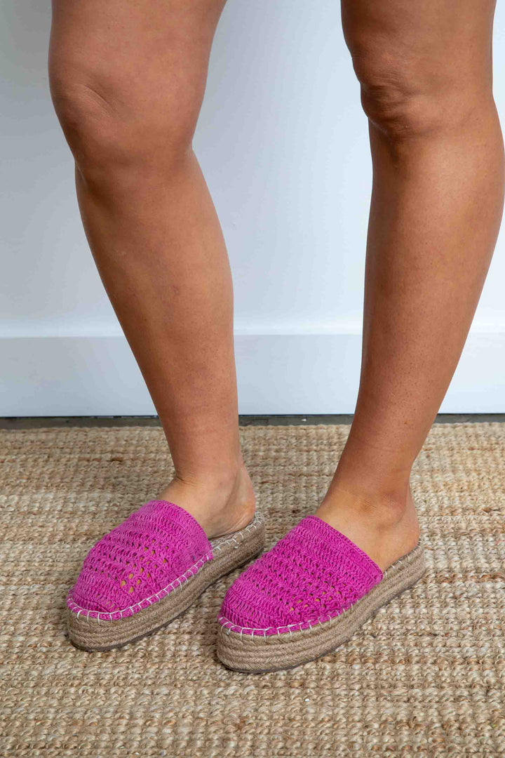 Fiesta Platform Slides - Bright Pink