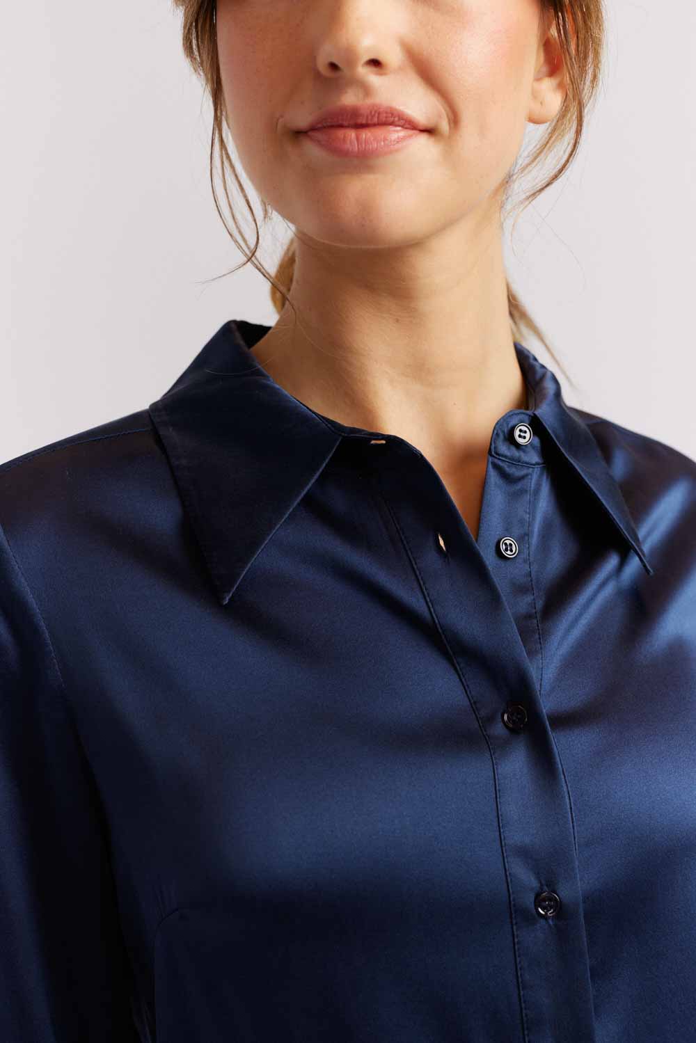 Primrose Silk Shirt - Navy