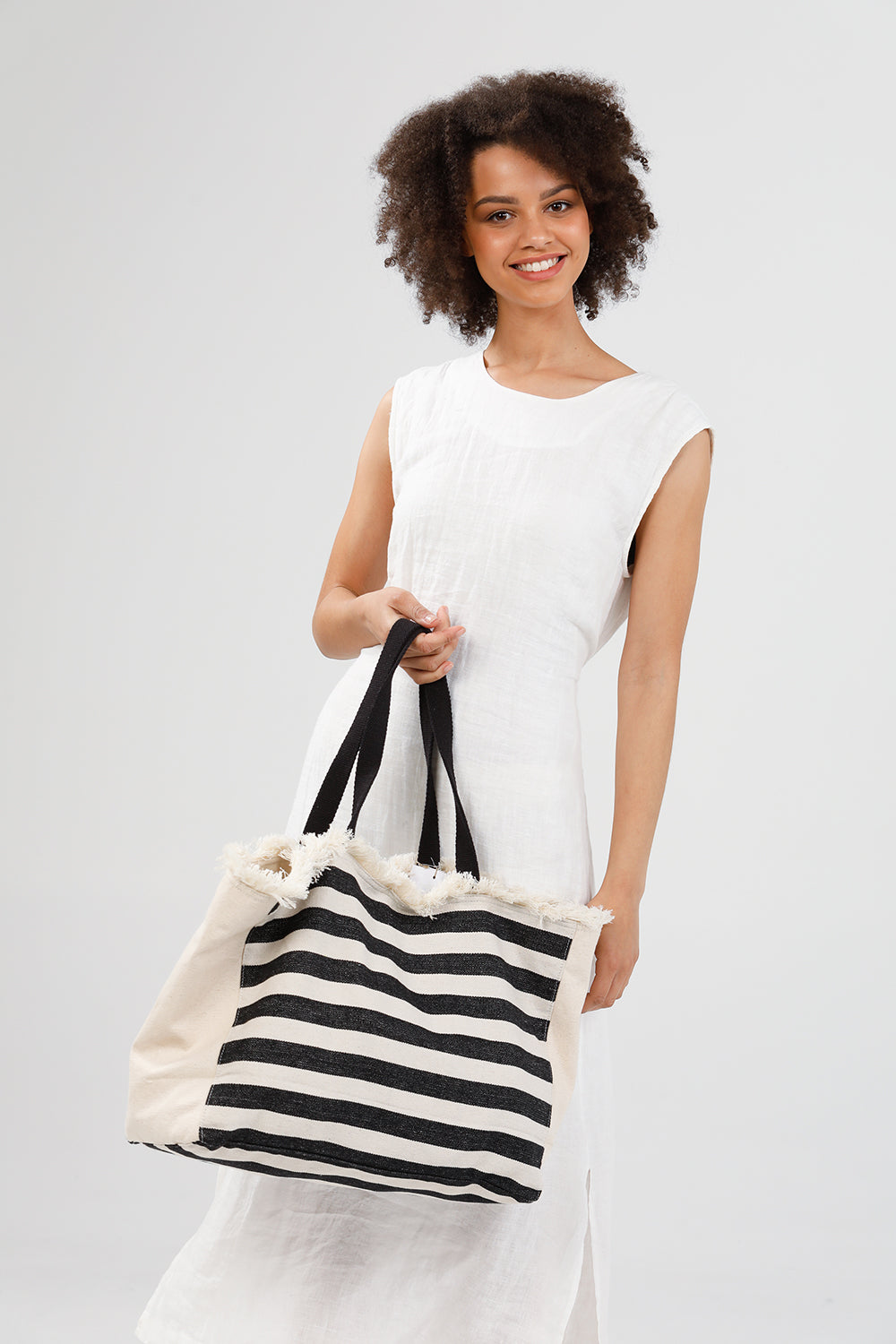 Holiday Trading Sail Away Bag - Black/Natural