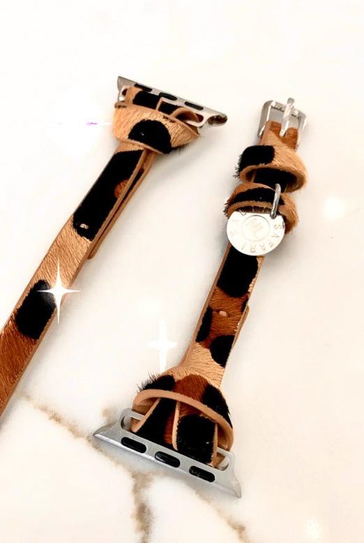 Salty Safari Apple Wrap Watch Band - Giraffe