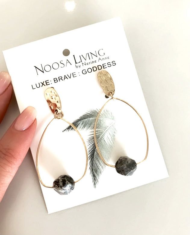 Noosa Living Elle Earrings - Smokey Grey